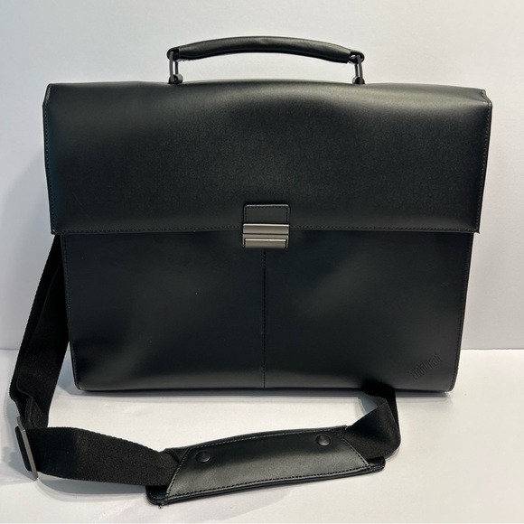 thinkpad Other - ThinkPad Executive Premiere 15" LEATHER Laptop Carrying Case PN: 4X40E77322